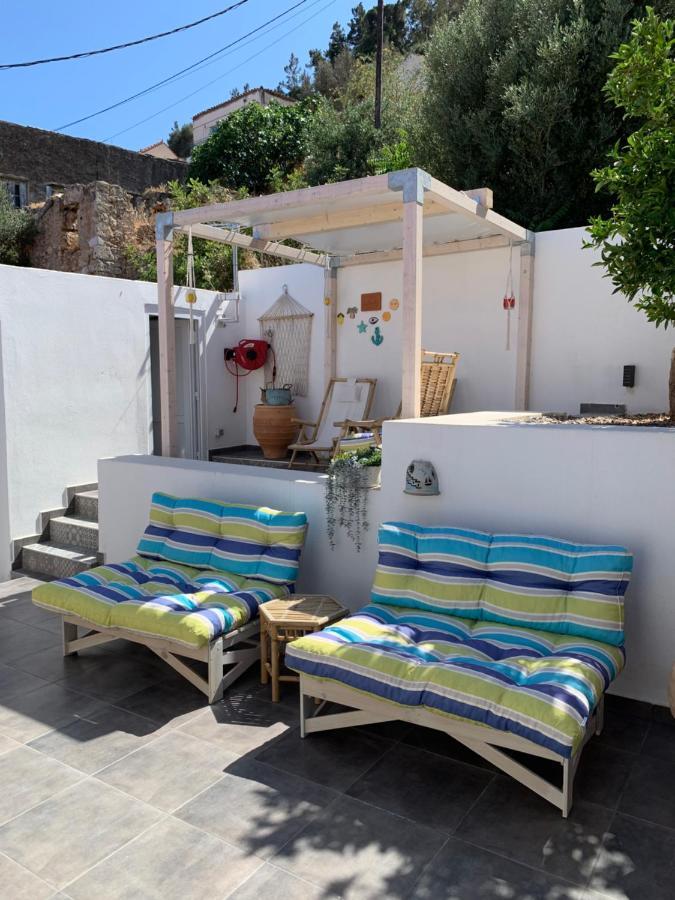 Casa Laryssiou Villa Gythio Exterior photo
